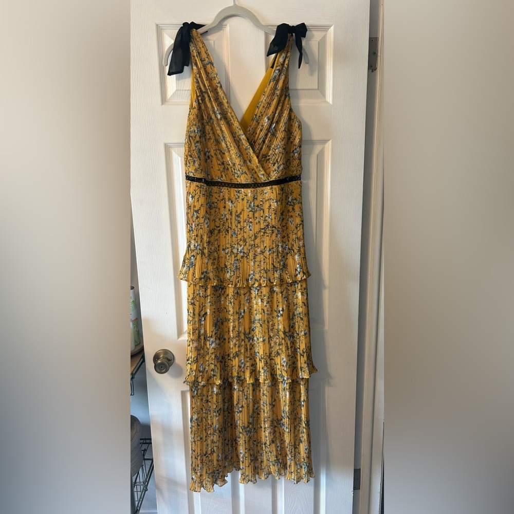 Lulu’s Such Sophistication Yellow Floral Print Pleated Tiered Dress size XL